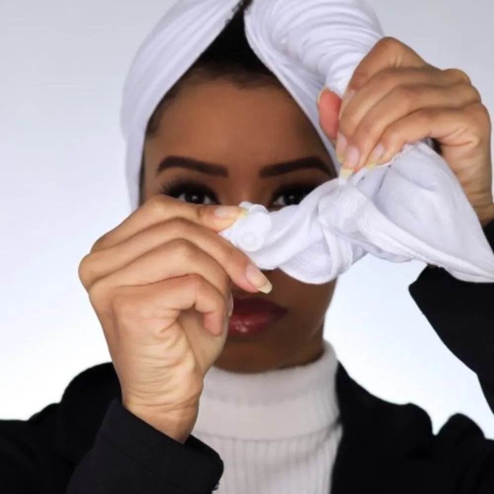 Soulta Toalla Blanca Acabado Salón - Imagen 2