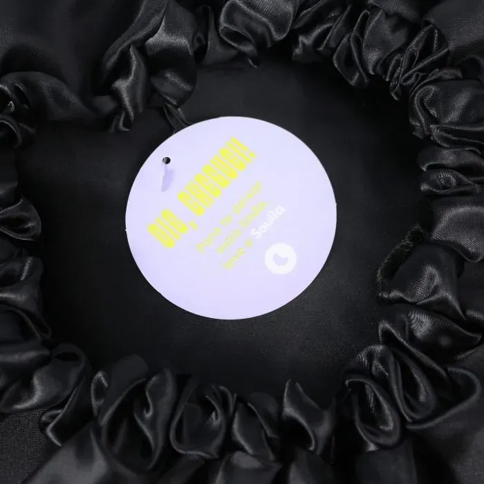 Soulta Gorro Negro POP en Satén Anti Frizz con Elástico Ajustable – Capa Sencilla Talla:M - Imagen 4