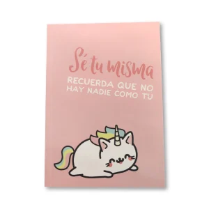 Cuaderno con frase